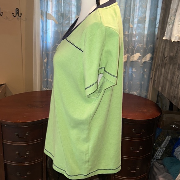 SJB Active lime green and black printed tee size XL! - Picture 4 of 8